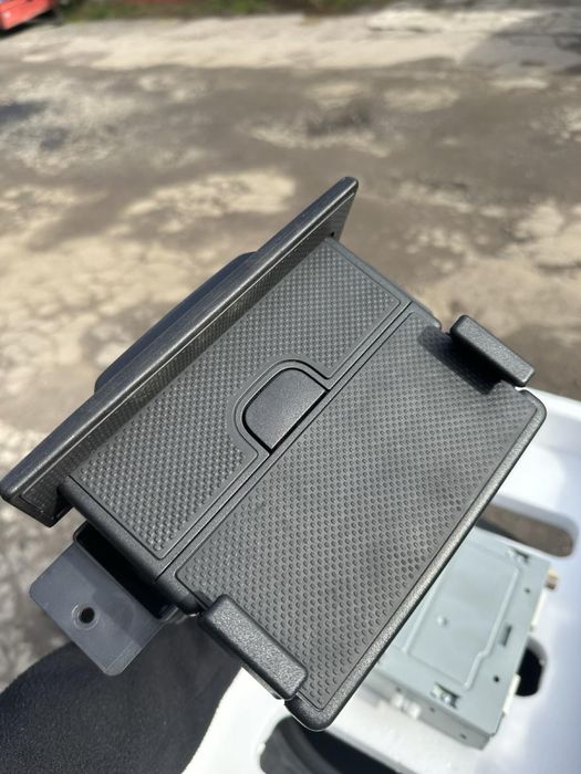 Держатель рено мастер