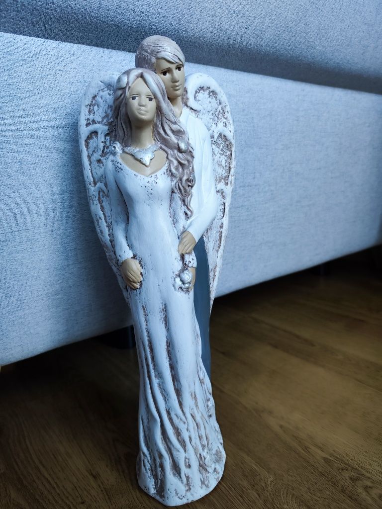 Gipsowa figurka zakochana para