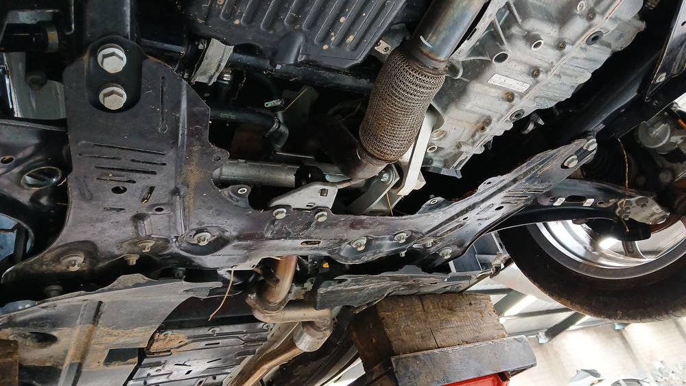 Charriot frente ALFA ROMEO Tonale (965_)