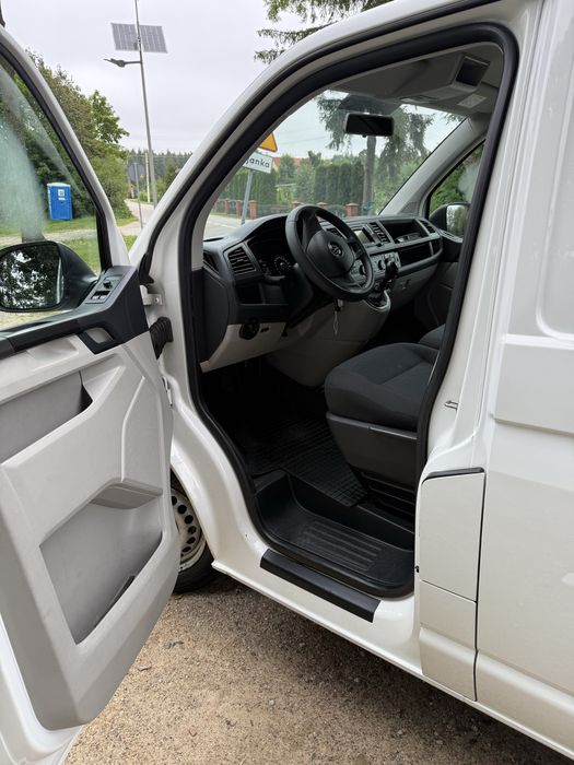 VW Transporter T6 16r 3 Osobowy Klima Kasten 2.0/140km Tuv Niemcy
