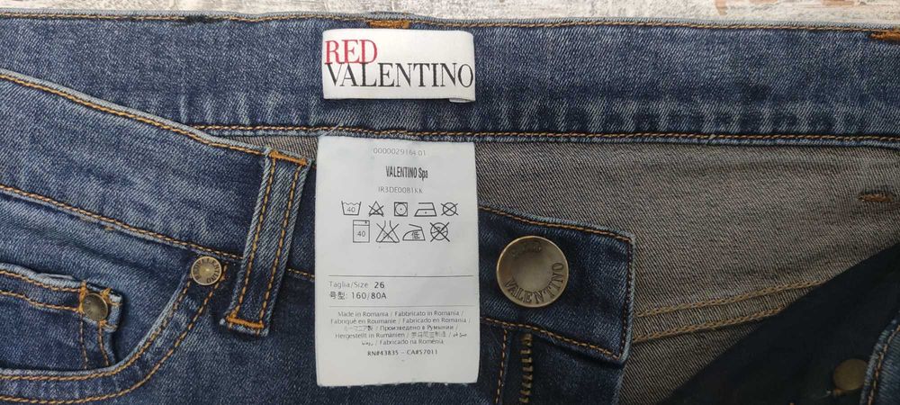 Жіночі джинси Red Valentino. Розмір 26