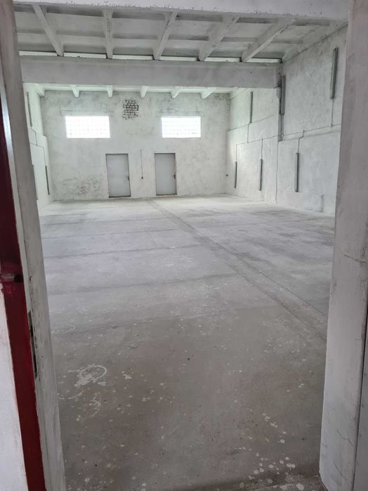 Нерухомість склади