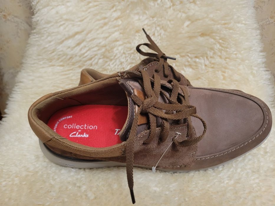 Нові шкіряні чоловічі туфлі кросівки Clarks 41,5