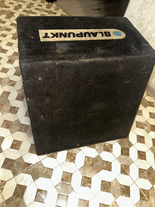 Продам савбуфер blaupunk