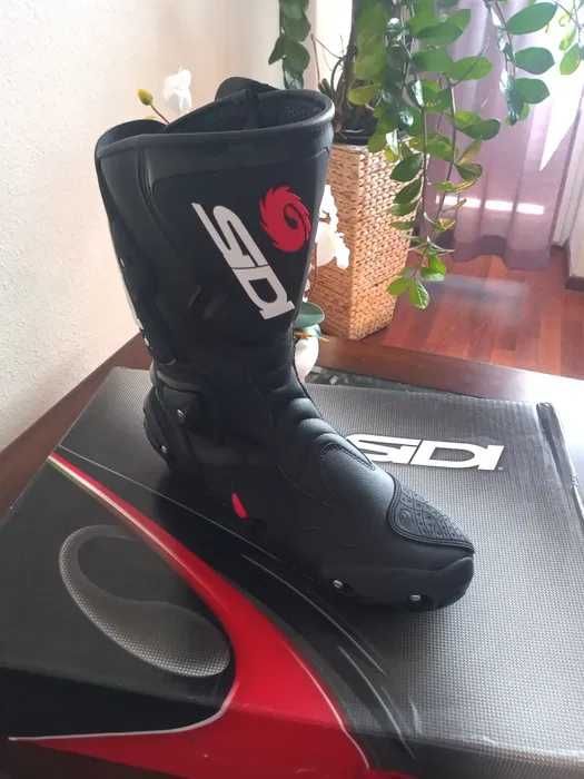 SIDI VERTIGO- obuwie sportowe motobike SIDI VERTIGO, czarno-czerwone