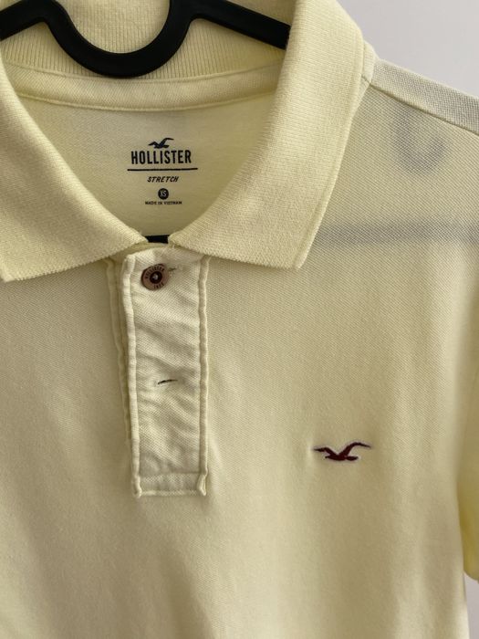 Polo Amarelo Hollister