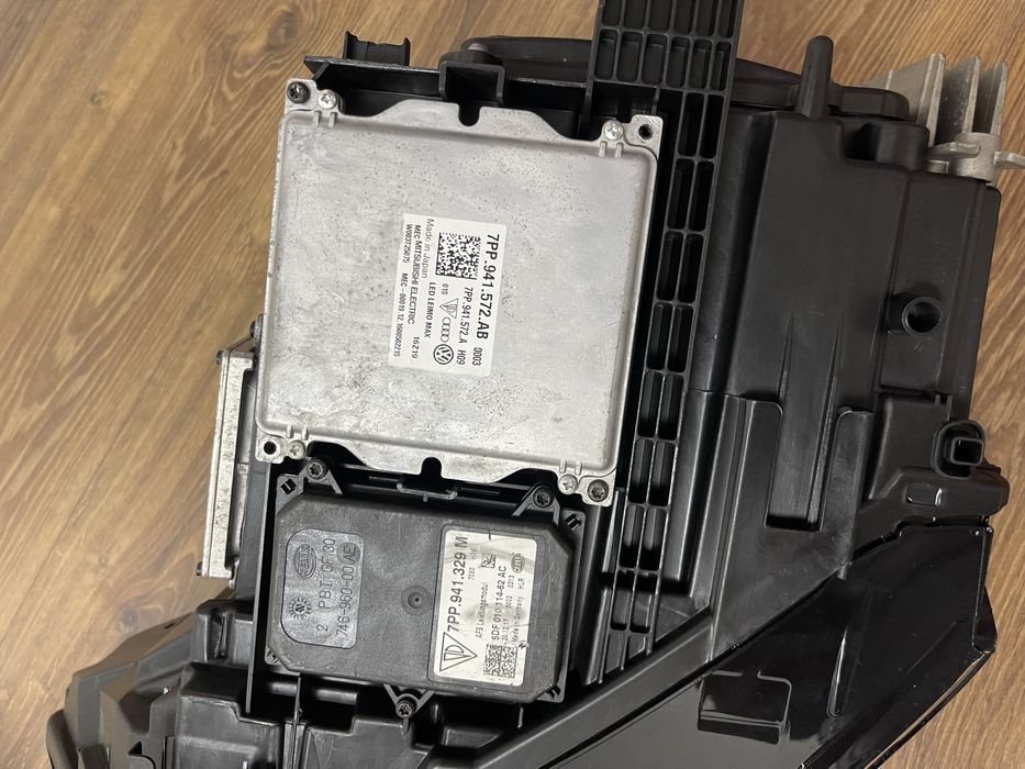 Фари AUDI Q3 FULL LED 8U комплект Фары ауді ку 3  права ліва комплект