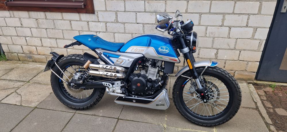 scrambler Mondial hps 300 ubbiali 25kM,  kategoria A ,  A2