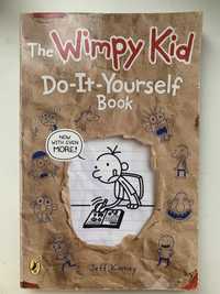 книга diary of a wimpy kid do it yourself book