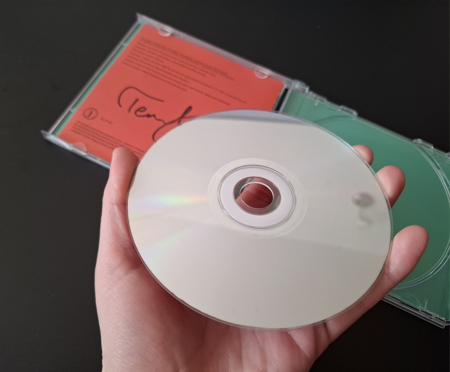 Płyta CD Rapersampler w pudełku z dodatkiem z autografem Ten typ Mes a