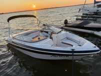 Łódź motorowa Four Winns Horizon 200 Volvo Penta 4.3 V6 2008 rok