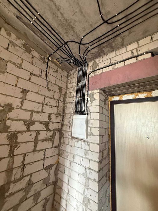 23500ЖК Мира 3Сертификат-ДА Продам 1 комн кварт Частичный ремонт 5этAS