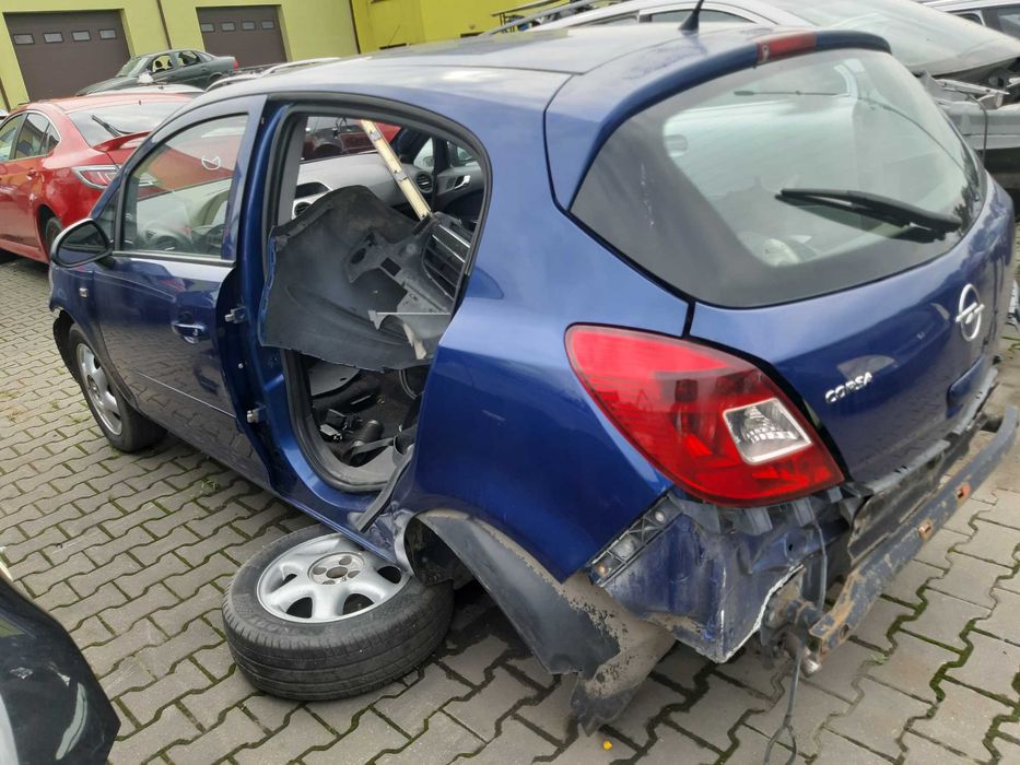 OPEL CORSA D k:Z21B klapa drzwi lampa błotnik maska zderzak części