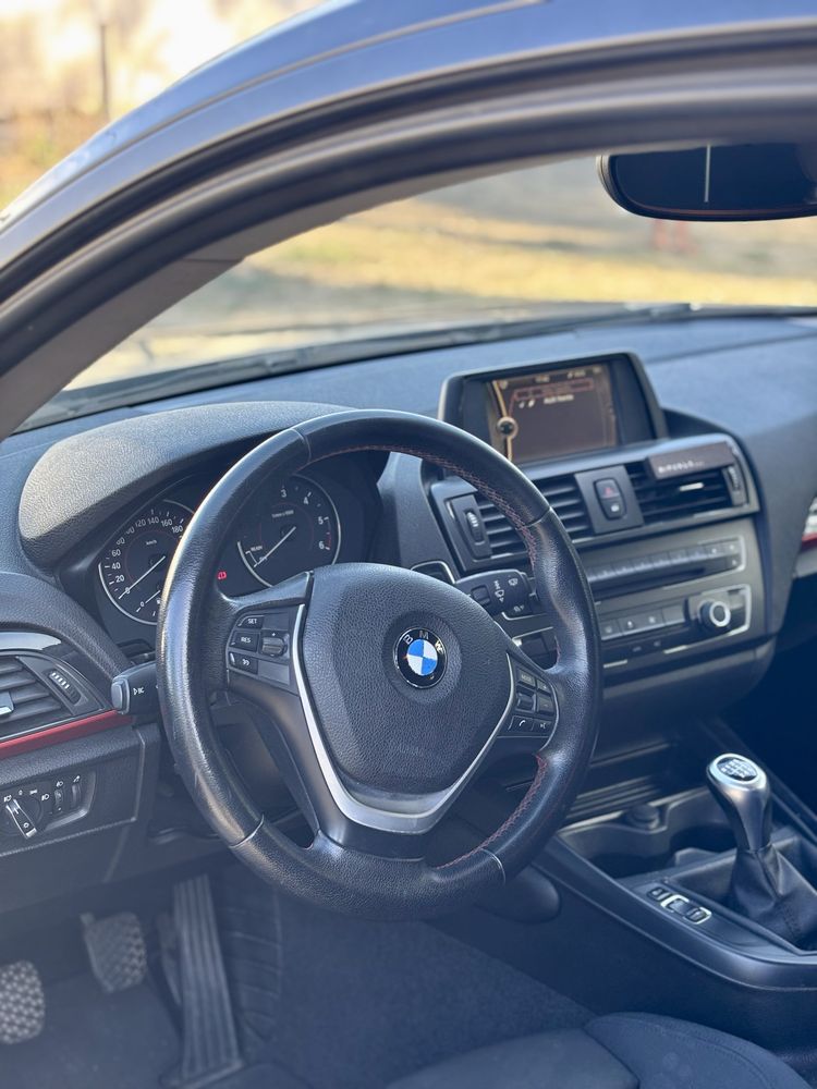 Bmw 116d Pack M, com possibilidade de financiamento