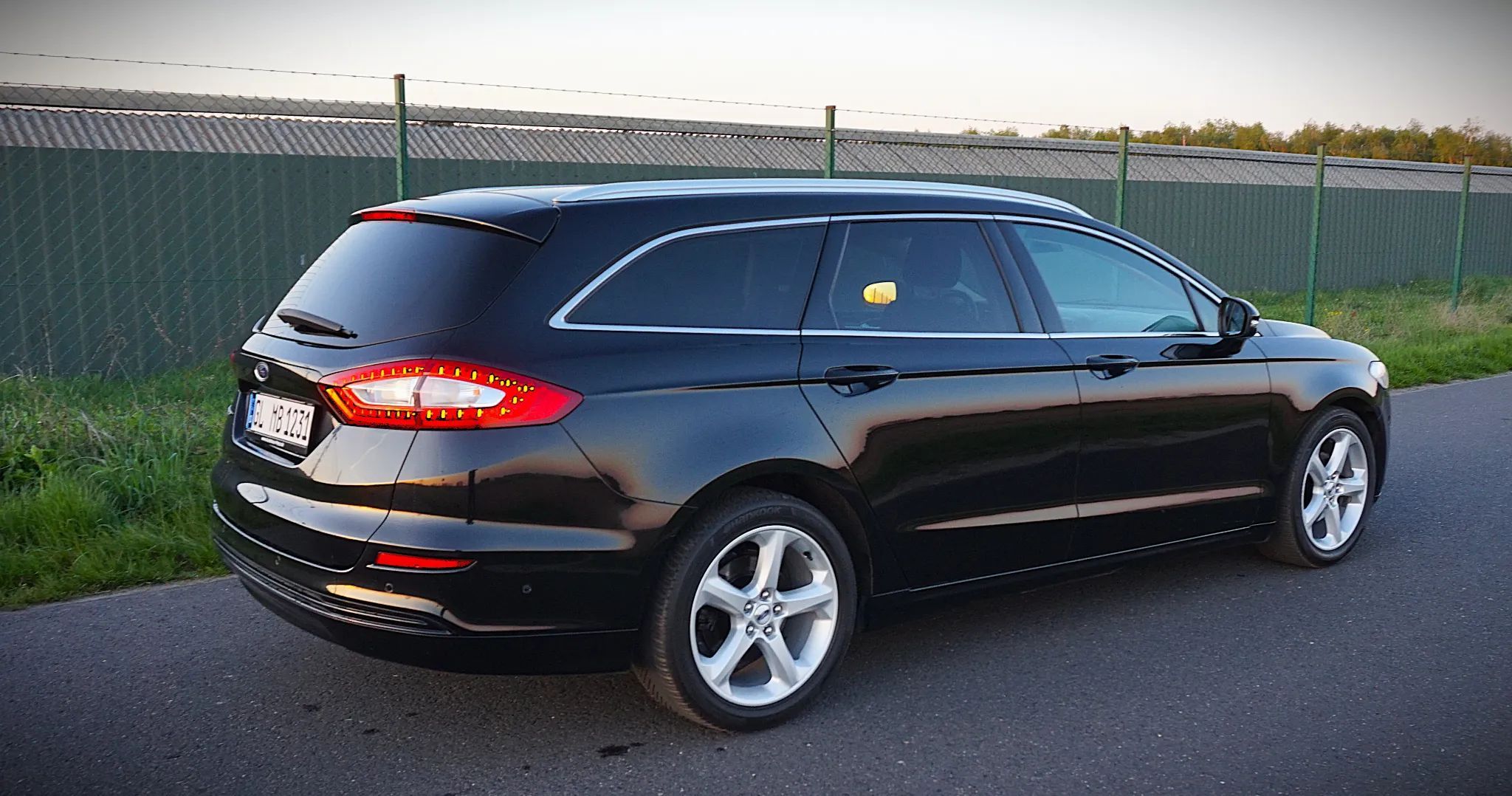 Ford C-MAX bezwypadkowy automat