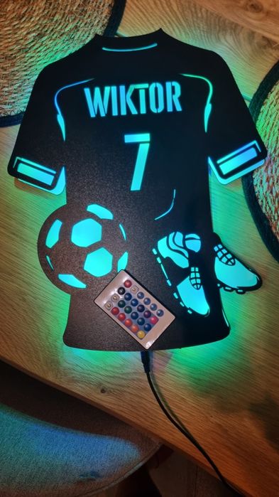 Lamka led piłka nożna, koszulka Wiktor 7
