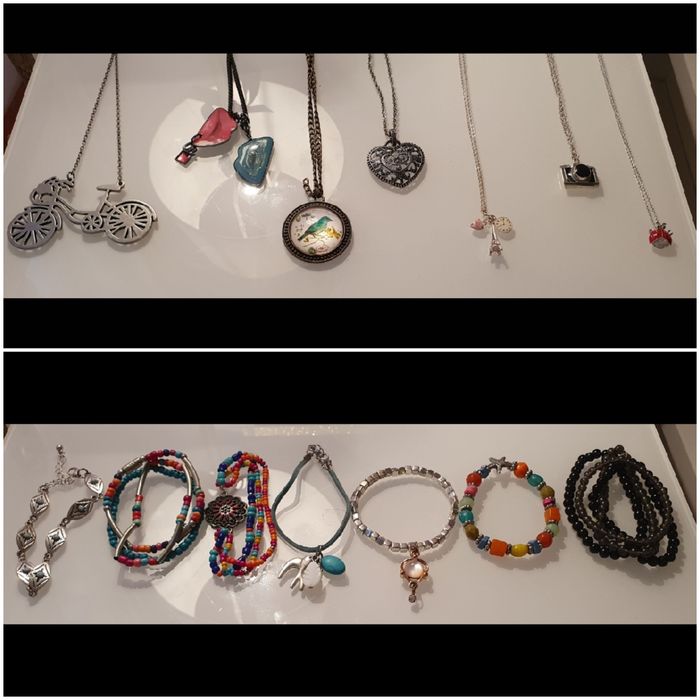 Colares e pulseiras variadas