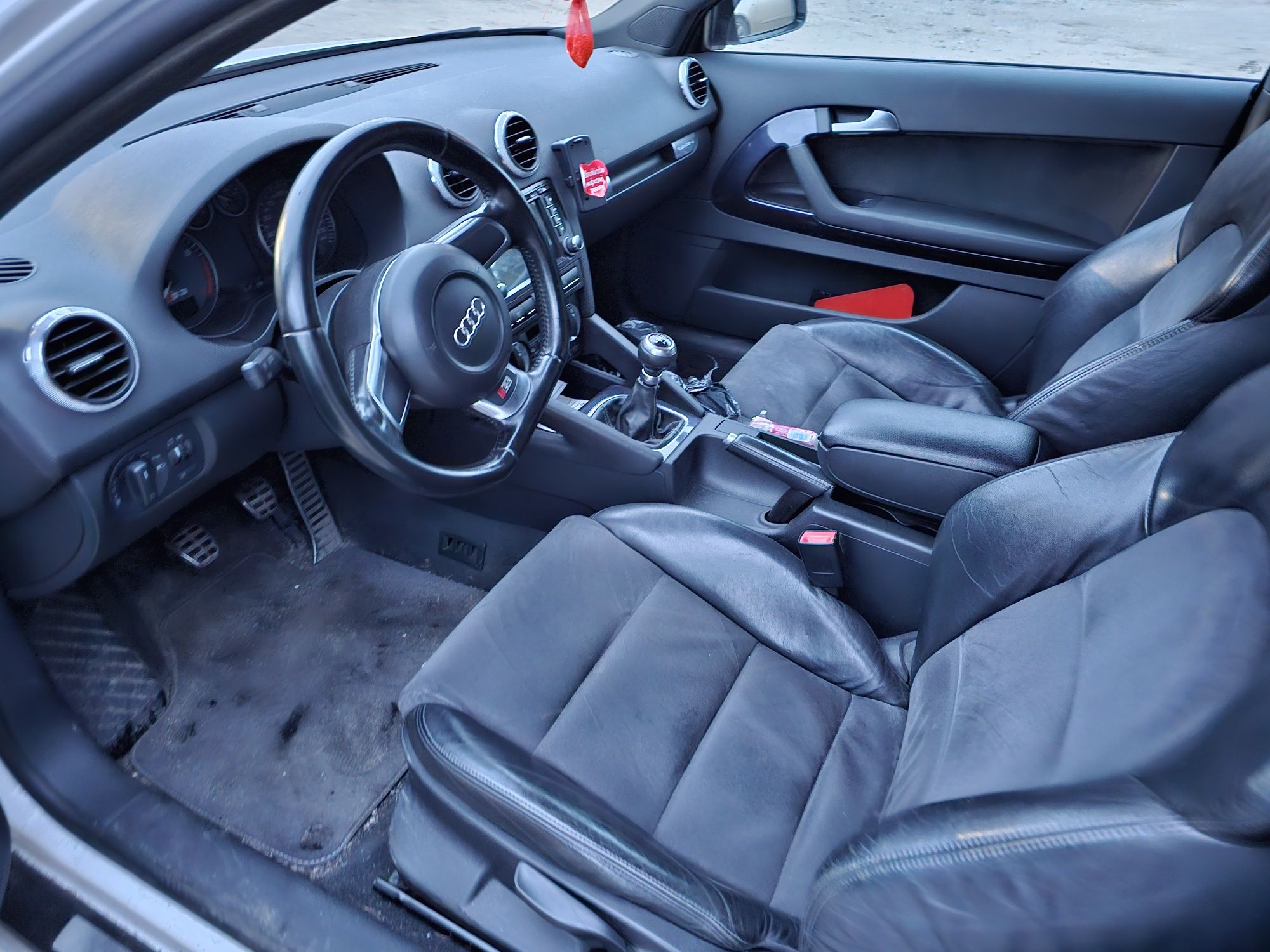 Audi S3 uszkodzone