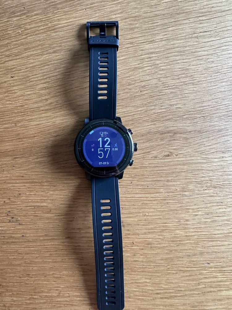 Amazfit Stratos+ – po wymianie serwisowej, komplet + 5 pasków