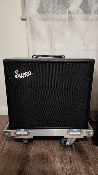 Supro  Galaxy 1x12" kolumna / w zestawie hardcase