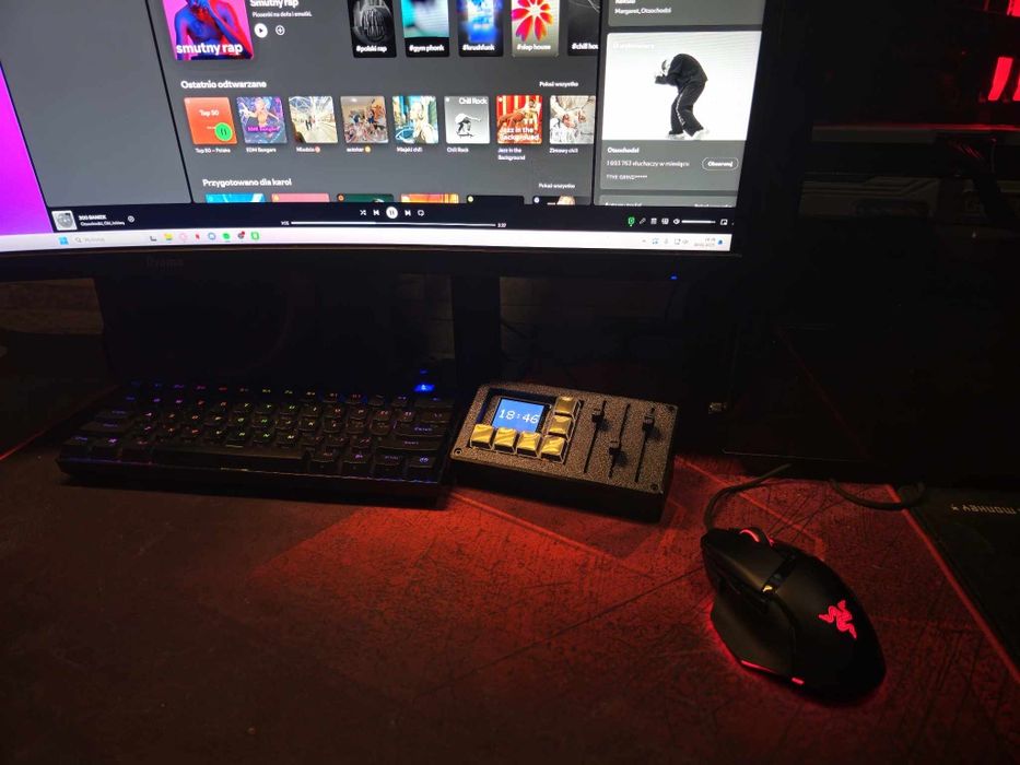 NawcioDeck - Twój osobisty panel dowodzenia (streamdeck)