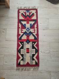 Kilim cepelia-" znaki"