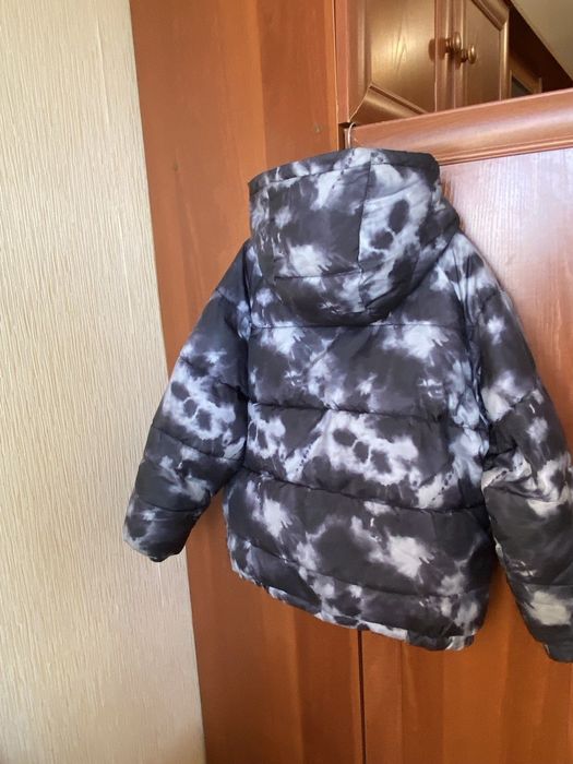Куртка  Zara , тепла 152