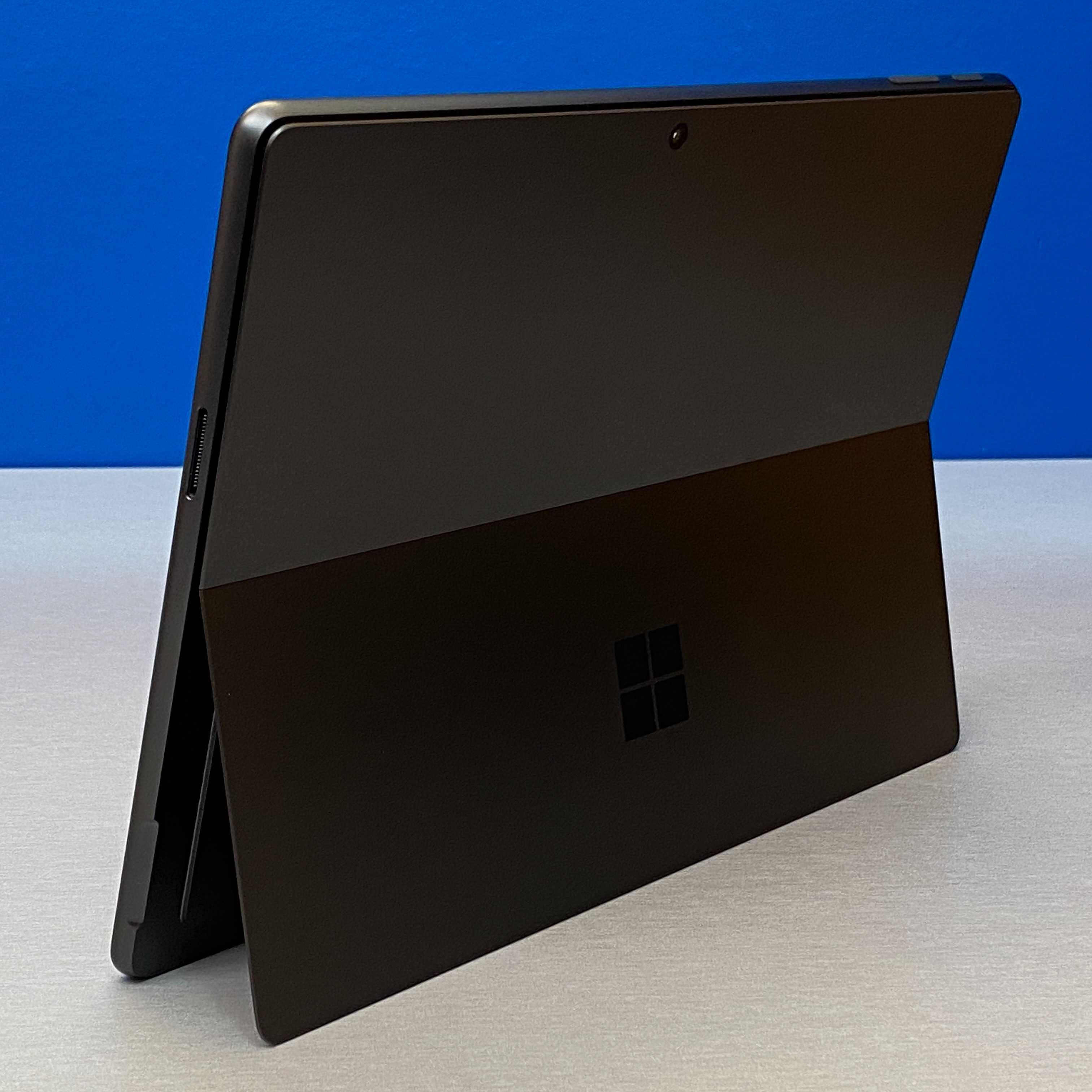 Microsoft Surface Pro 11 - 13" OLED (Snapdragon X Elite/16GB/256GB)