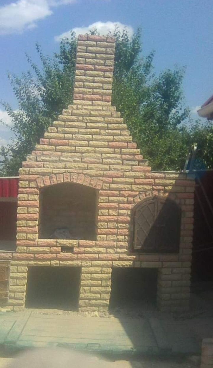 Мурую печі грубих барбекю каміни лежанки