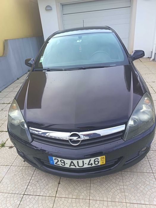 Opel Astra GTC 1.3