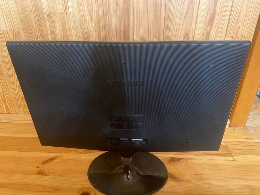 Монітор Sumsung SyncMaster S24B350