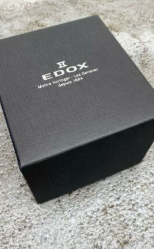 Edox Les Bemonts Ultra Slim, sub second, manual Peseux