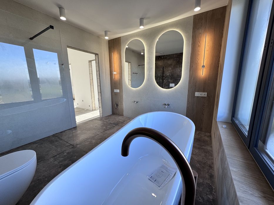 Wykończenia wnętrz/usługi remontowe