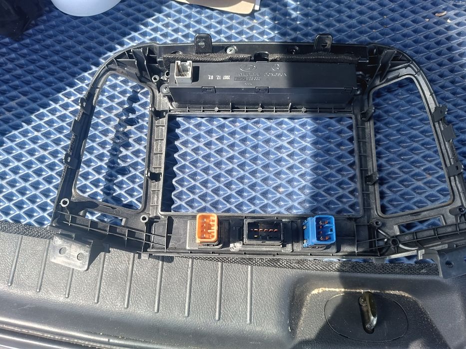 Рамка Santa fe 2006-2012