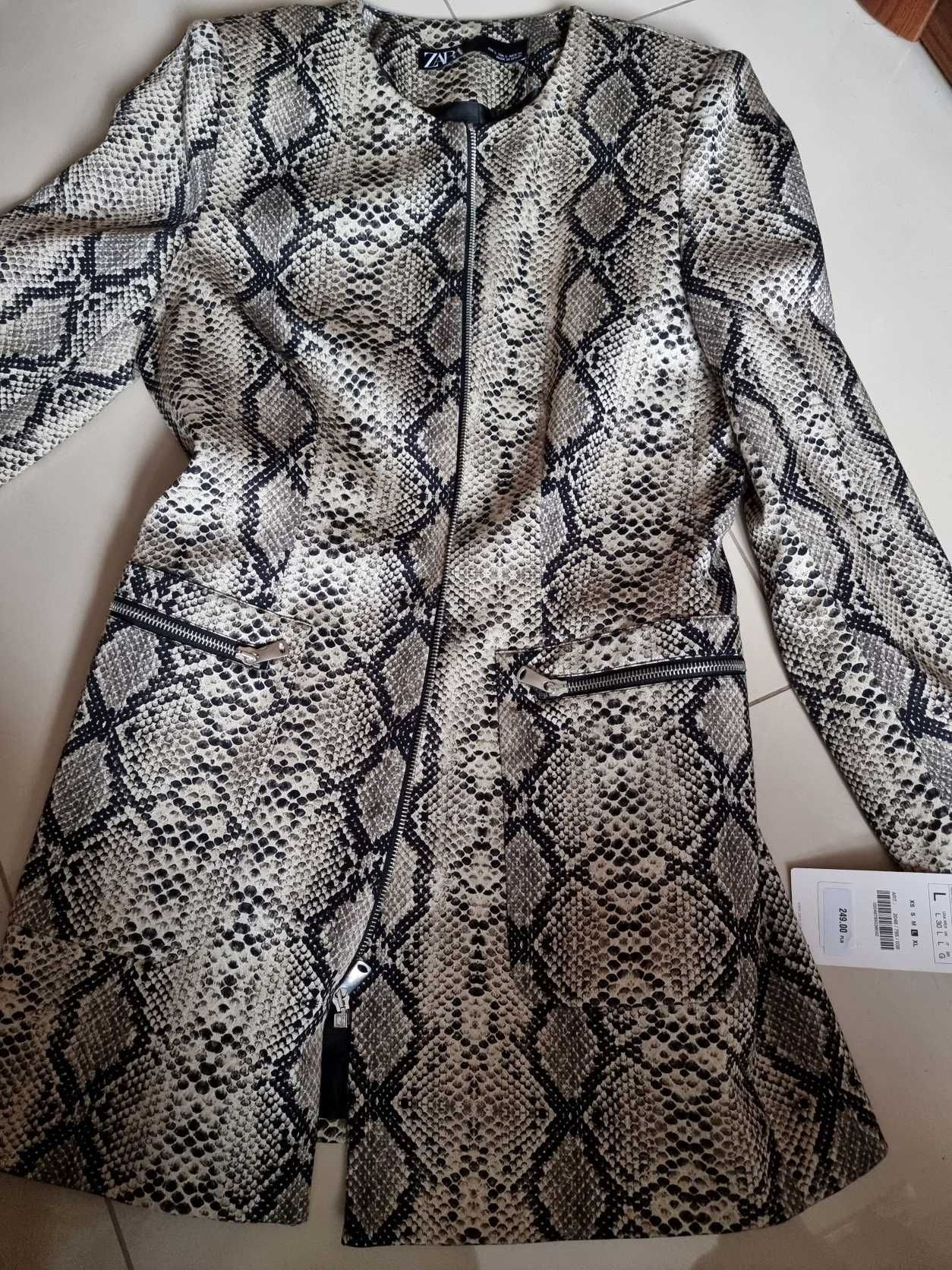 Piękny Płaszcz jesienny Zara roz .  L Nowy