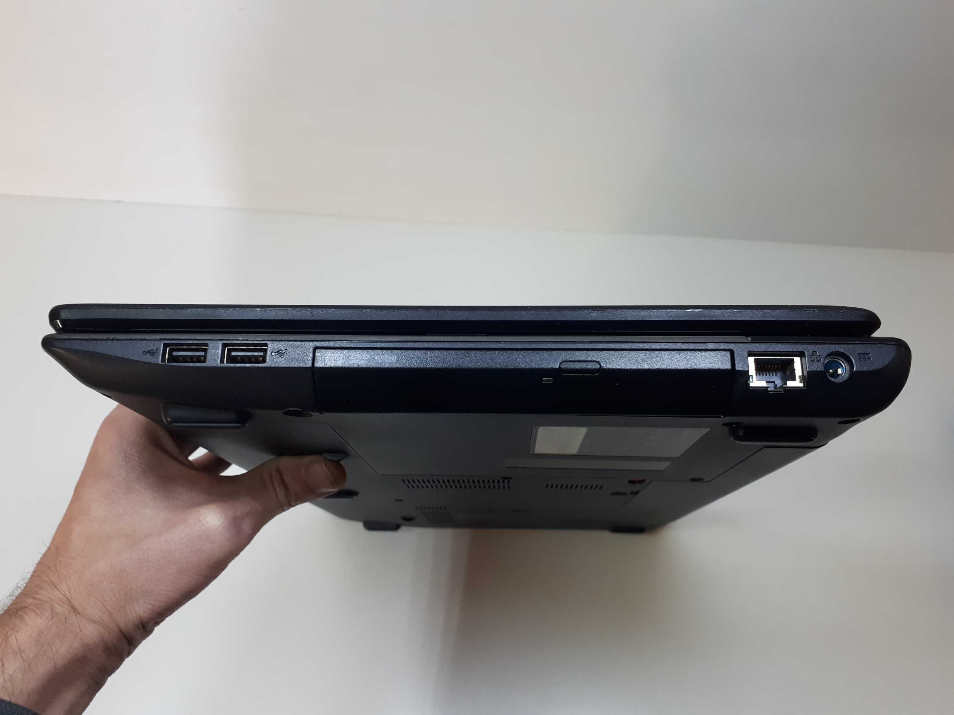 Ноутбук ACER 7560G, 17.3", в гарному станi.
