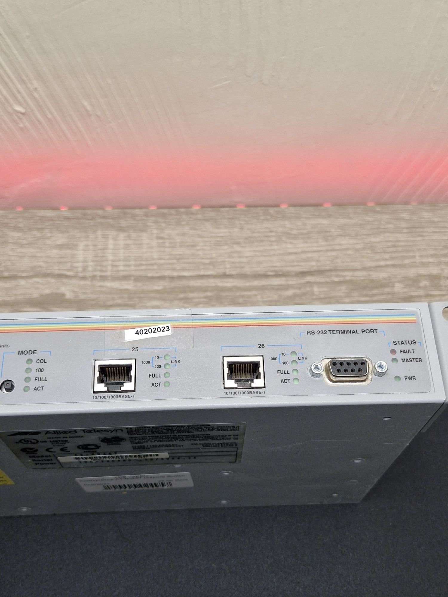 Коммутатор Allied Telesyn AT-8026T