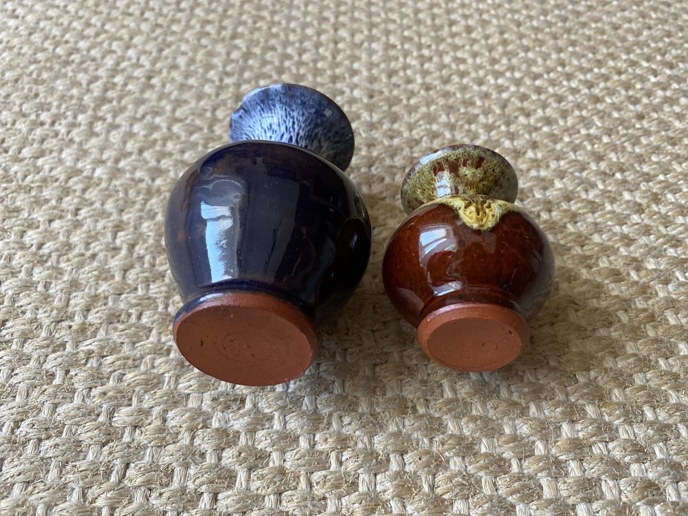 Par de jarras em miniatura,em cerâmica,lindíssimas