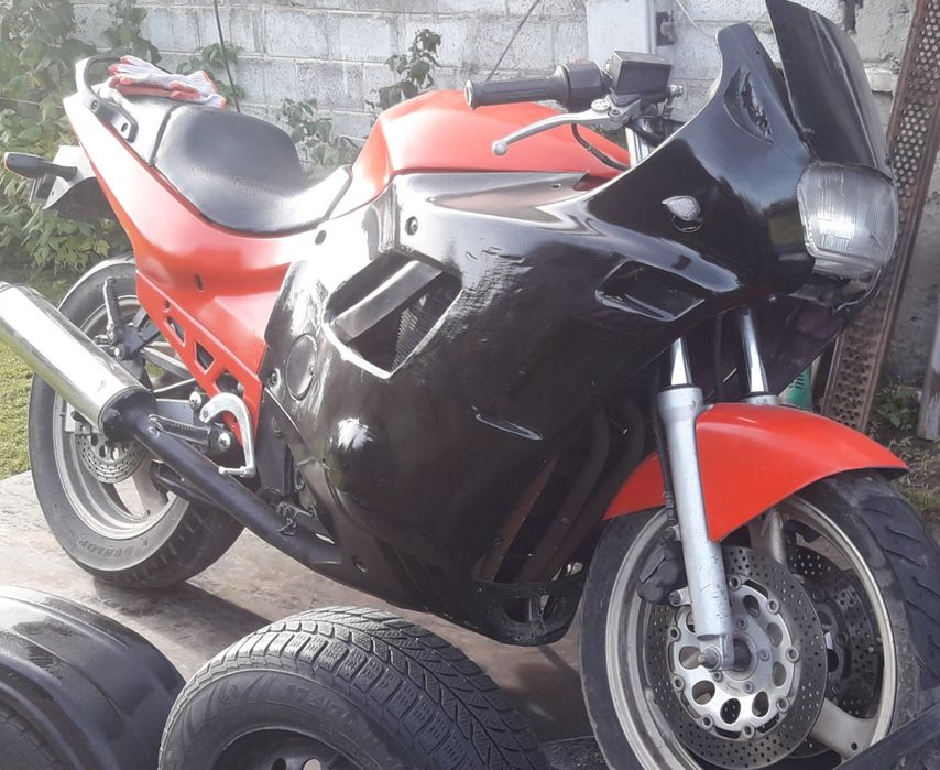 Suzuki gsx 600f 700 gsx600f 600 części