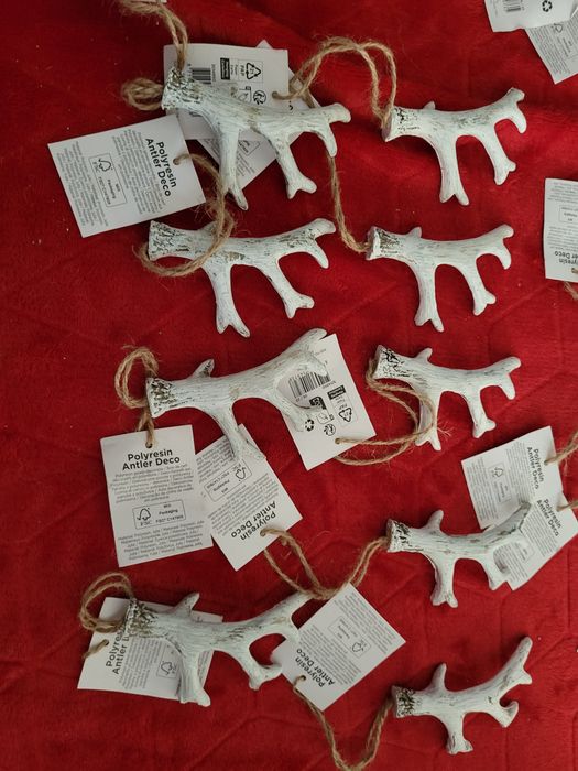Zestaw 20 Zawieszek dekoracyjnych świątecznych poroże renifera