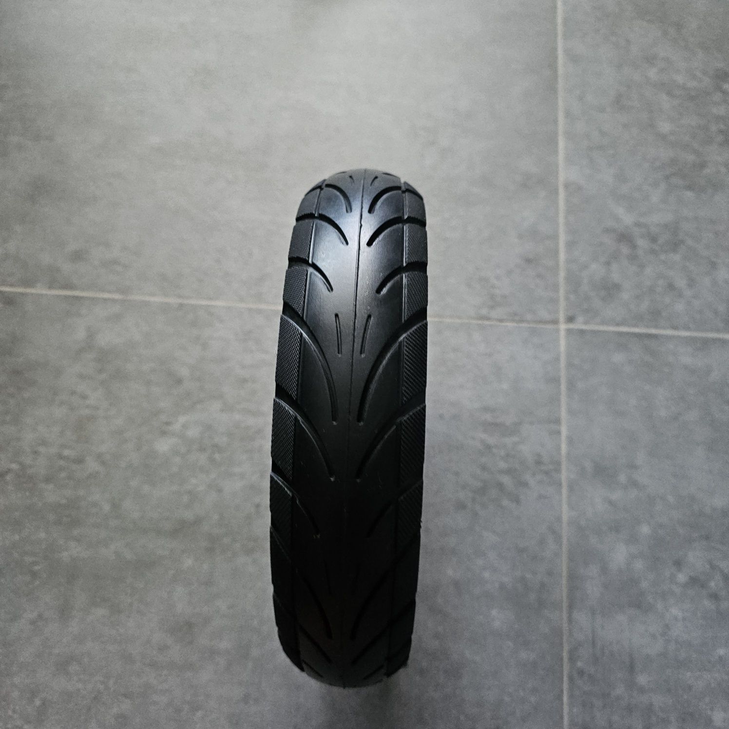 Pneu sem câmara para Segway Trotinete 10x2.125