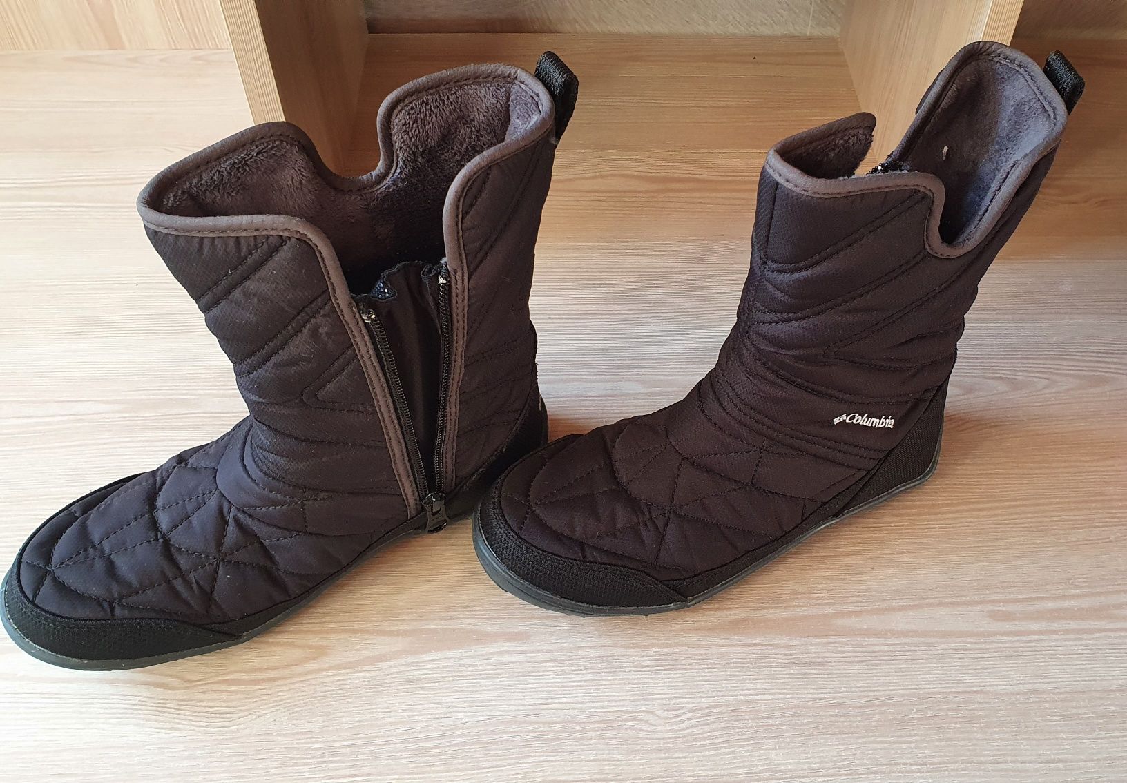 Продам детские сапоги