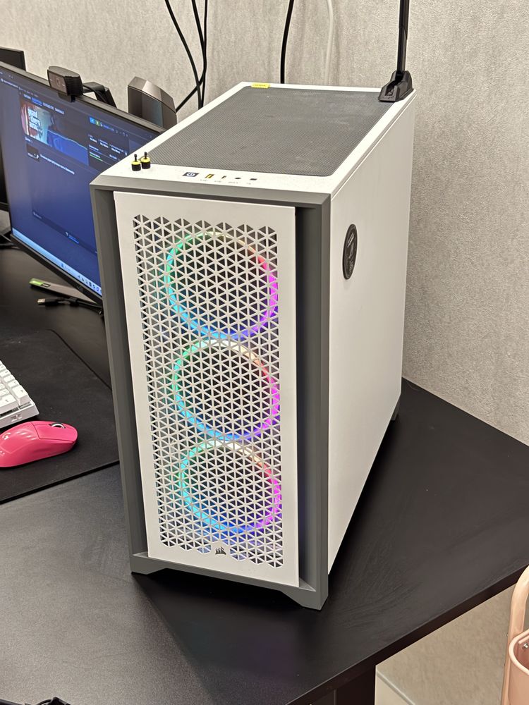 БЕЛЫЙ ПРЕМИУМ-КОРПУС Corsair 4000D Airflow White Atx Киев самовывоз