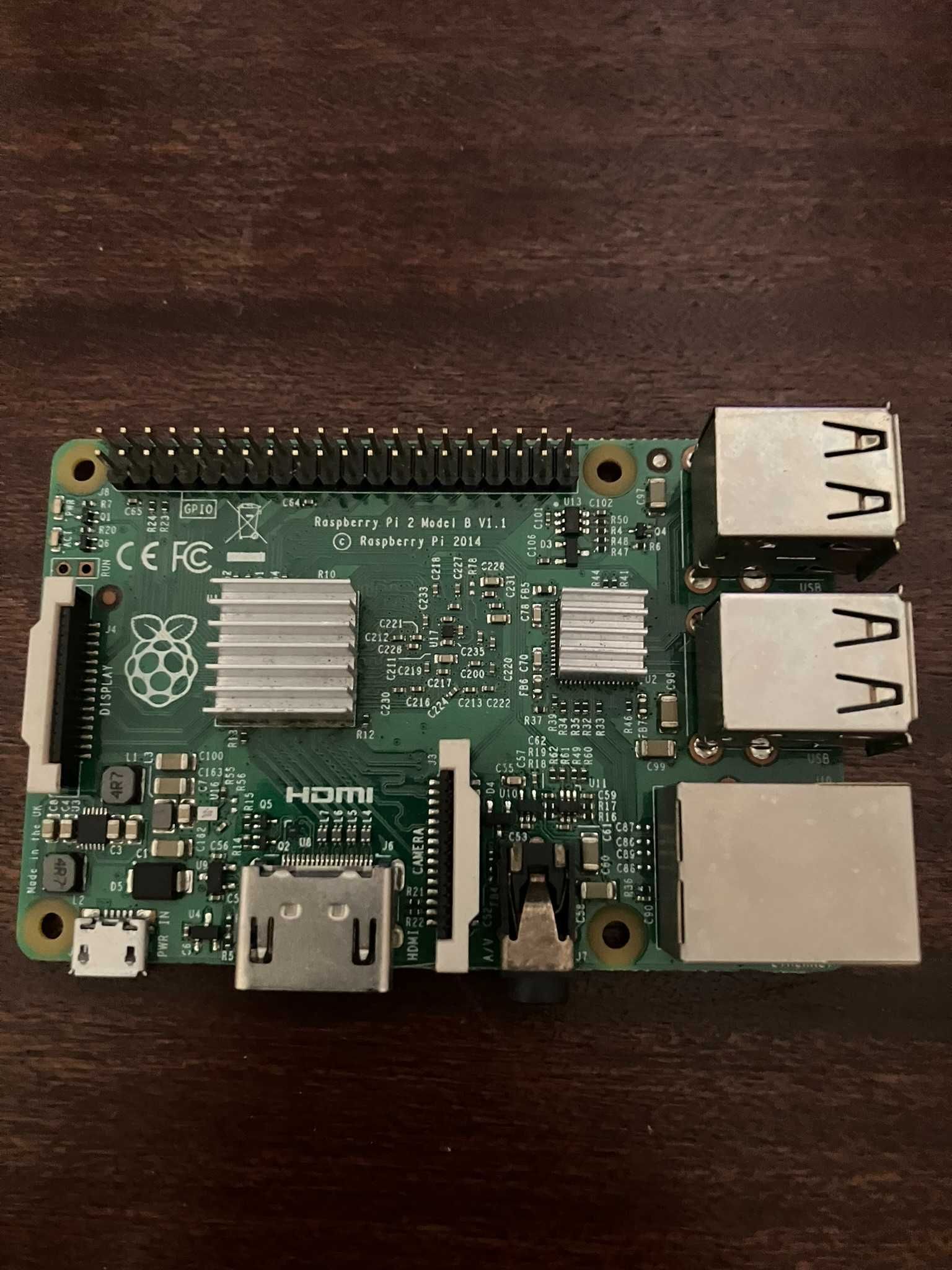 Raspberry Pi 2B + Caixa Original + Microsd 8GB + Cabo USB