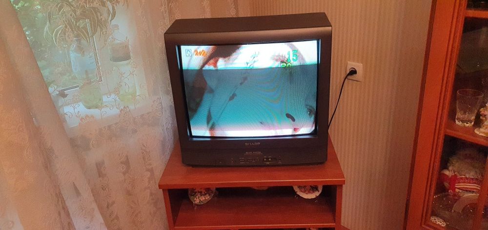 Телевизор Sharp Multi System