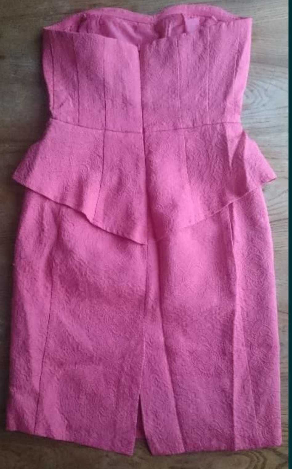 Łososiowa sukienka Reserved 34