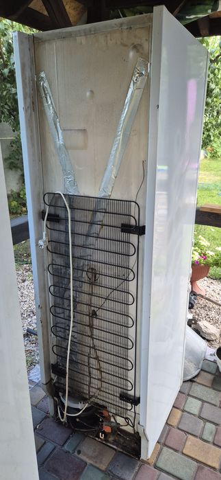 Продам холодильник Hansa 1.8 м.