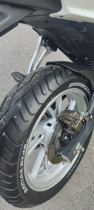 Продаю Lifan KP250