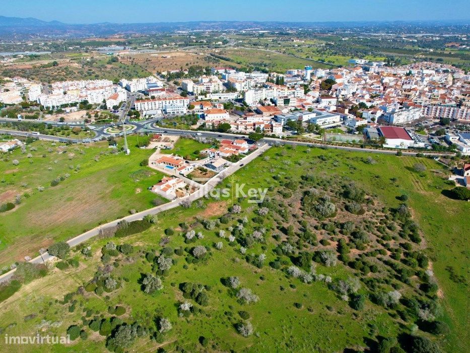 Terreno na entrada da cidade de Lagoa