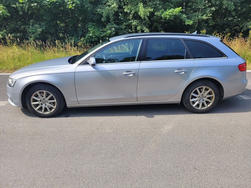 Audi A4 b8 polift